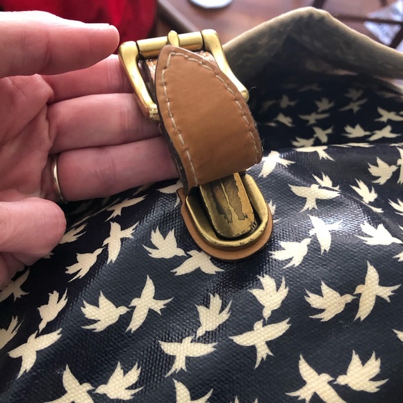 Waterproof Fossil messenger bag - Picture 4 of 12